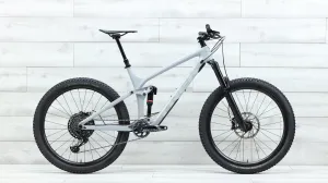 2019 Trek Remedy 9.8  Mountain Bike - Large