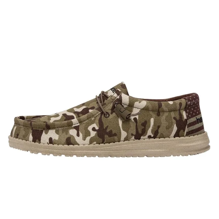 'Hey Dude' Men's Wally - Camo Flag