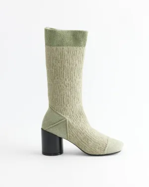 Knit Boots in Light Green