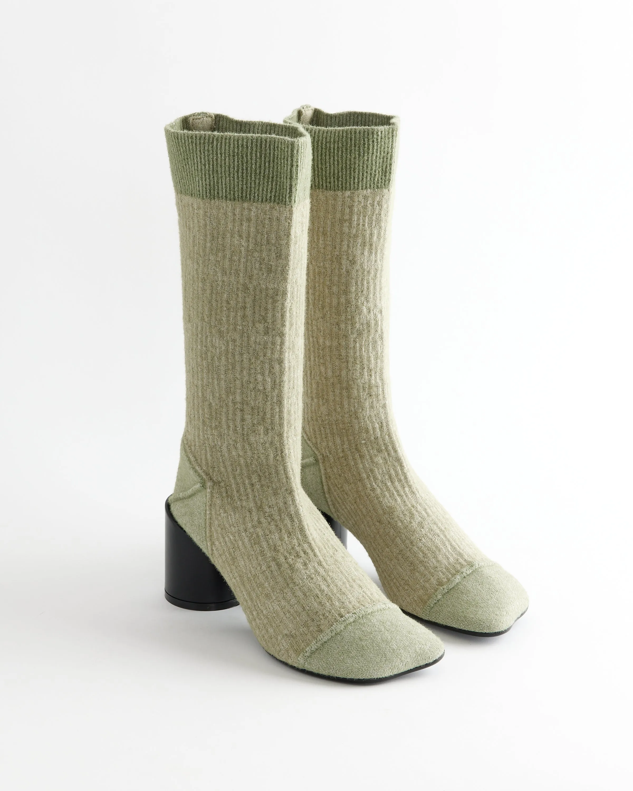 Knit Boots in Light Green