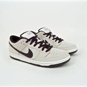 Nike SB - Dunk Low Pro Shoes - Desert Sand / Mahogany / Summit White