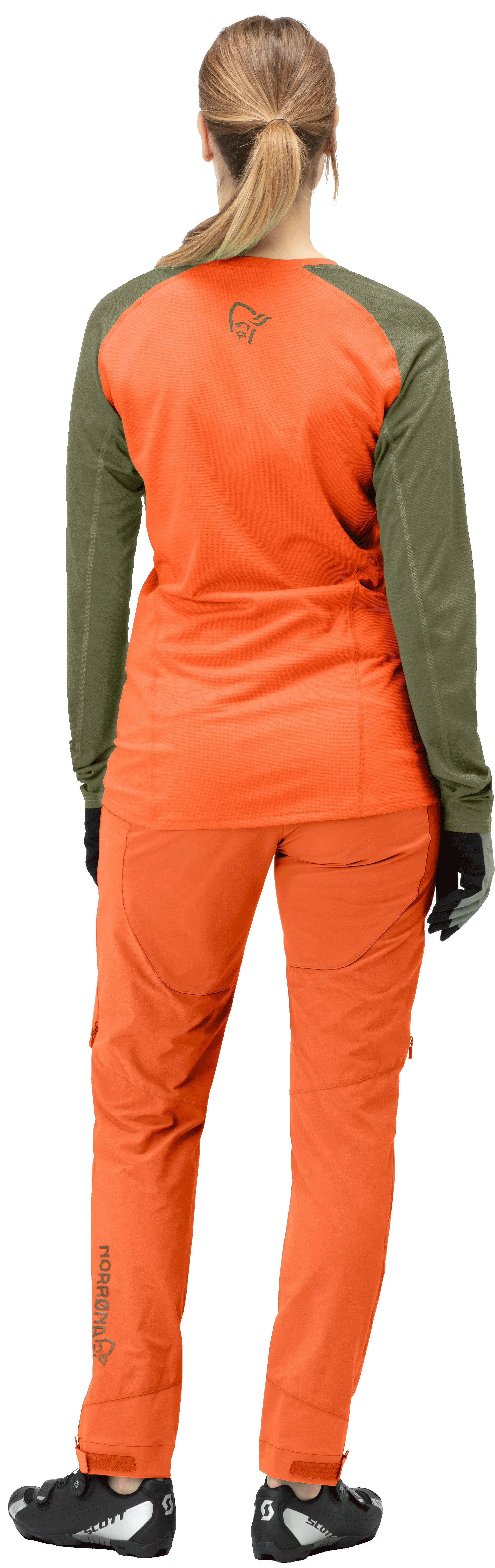 Norrøna Women&#x27;s Fjørå Equaliser Lightweight Long Sleeve Orange Alert | Buy Norrøna Women&#x27;s Fjørå Equaliser Lightweight Long Sleeve Orange Alert here | Outnorth