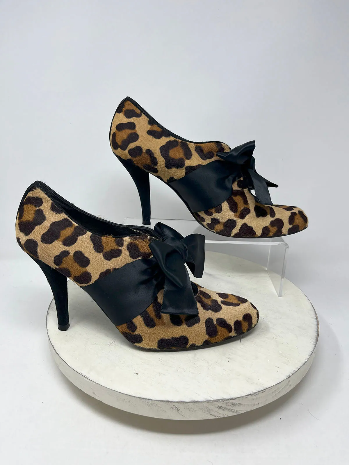 Stuart Weitzman Size 10 Black & Brown Animal Print Heels