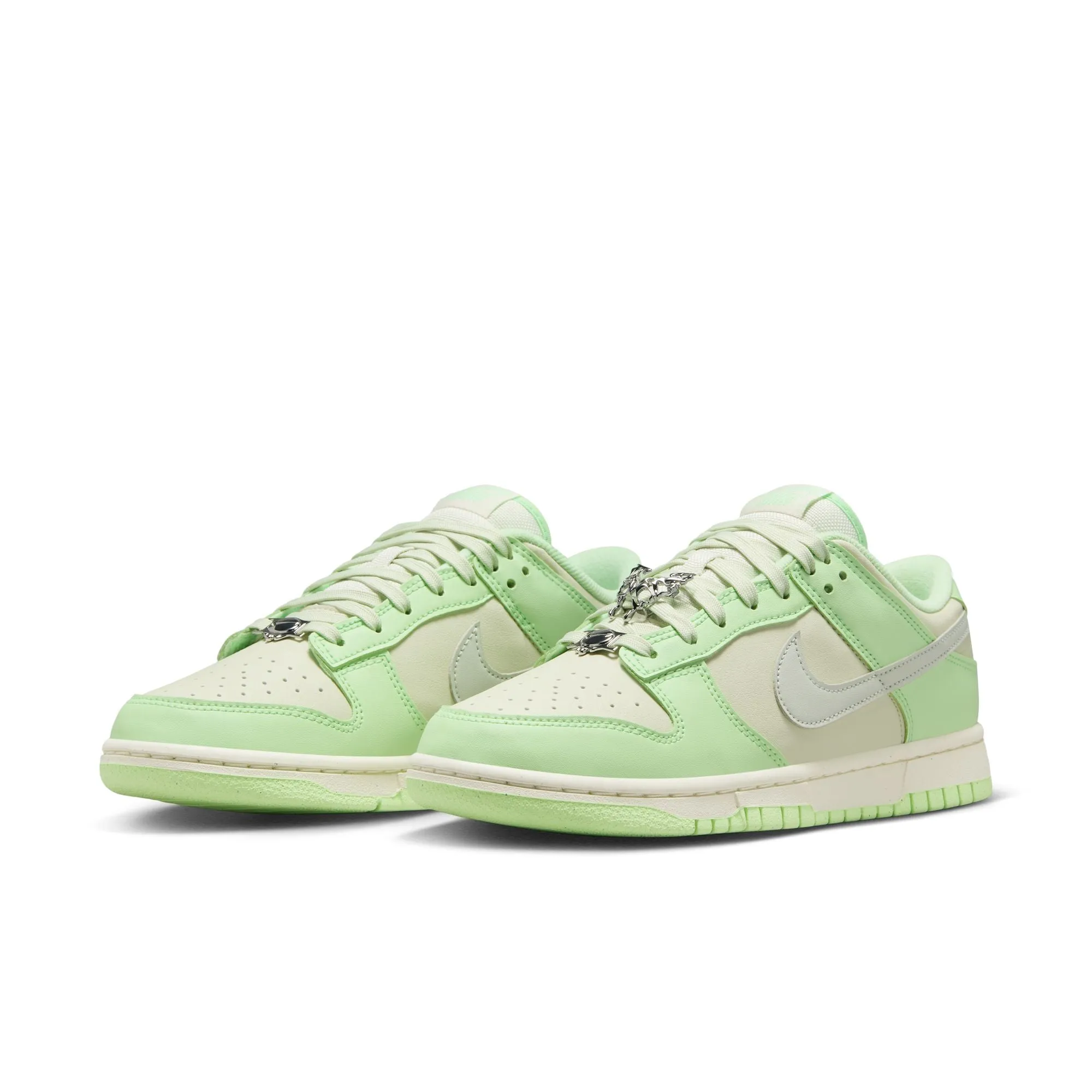 WMNS Nike Dunk Low Next Nature SE