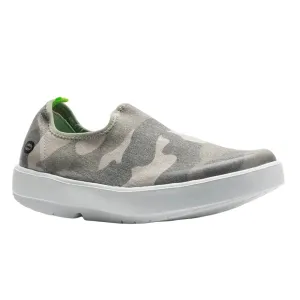 Women's Oofos OOmg eeZee Color: Green Camo